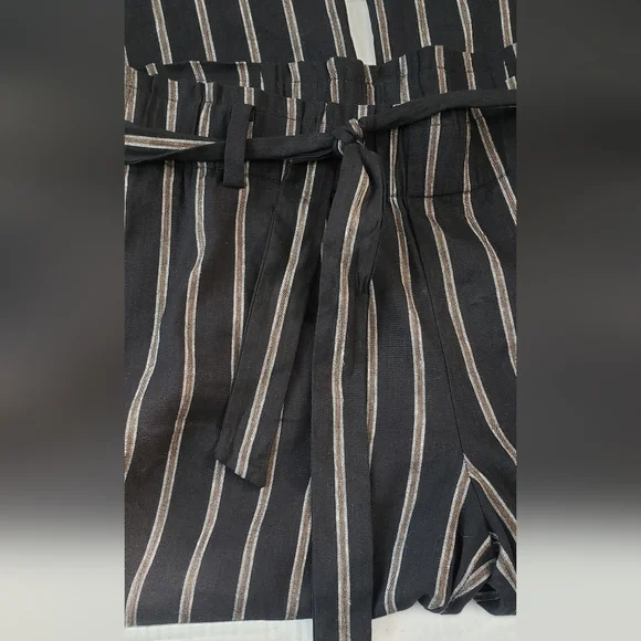 J. Jill Emilie Linen Stretch Paperbag Waist Black Stripe Petite Crop Pants - Picture 11 of 11